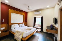 Hotel Maharaja International
