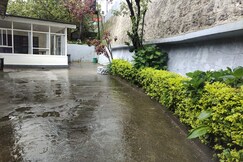 Green Stay Inn By Hill Top Residency