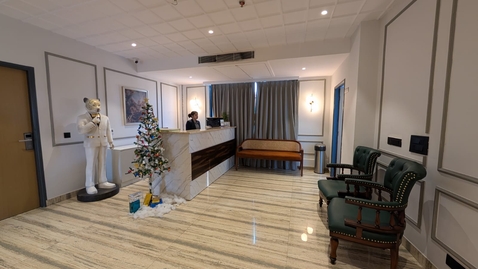 Main gallery