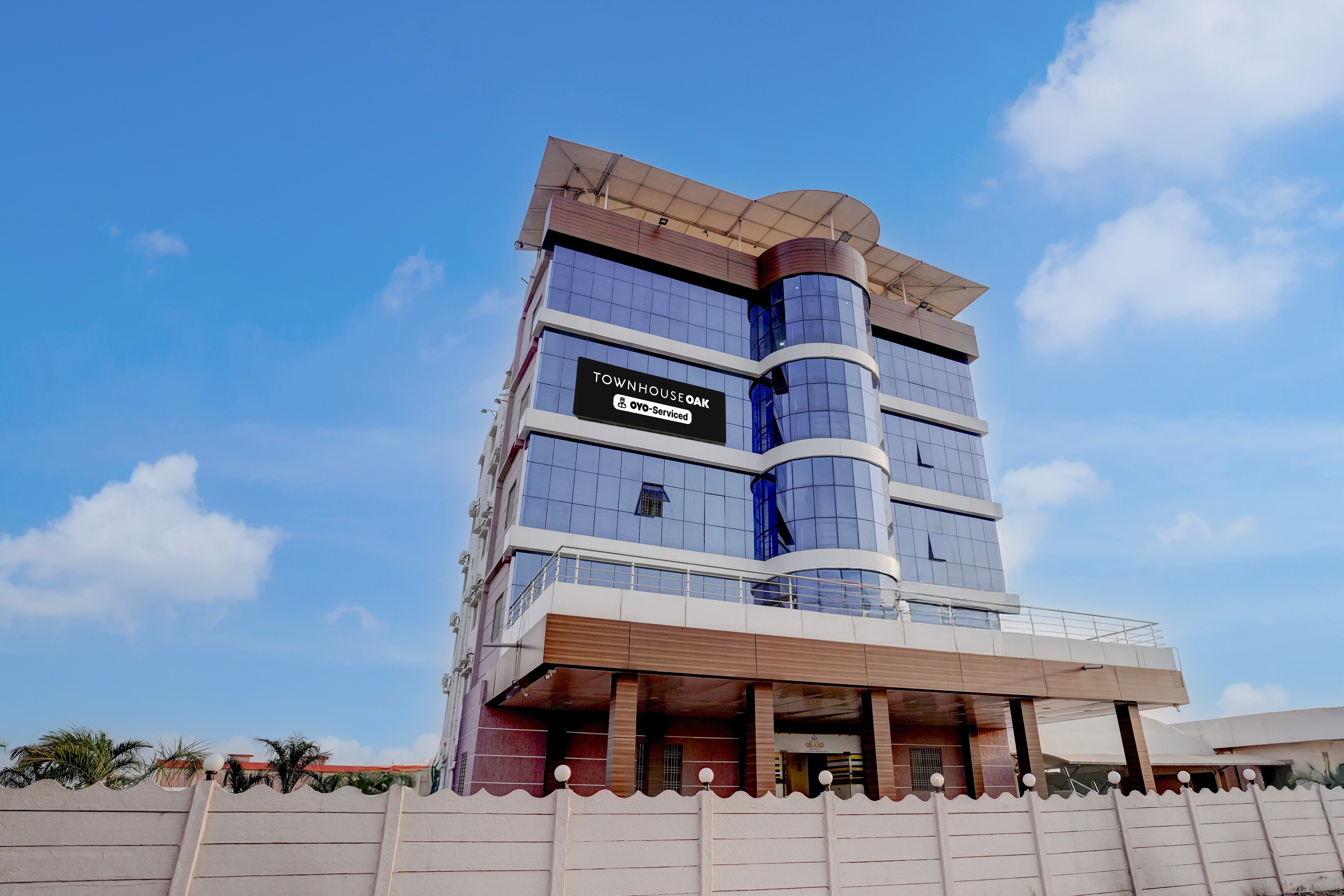 Townhouse Oak Karkamb Road Pandharpur Formerly Grand Residency - Tap to explore photos