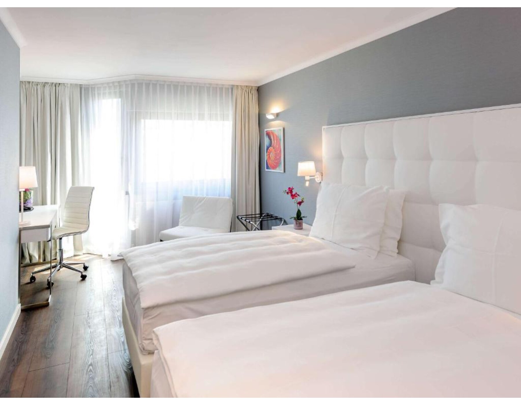 Mercure Hotel Raphael Wien - Tap to explore photos
