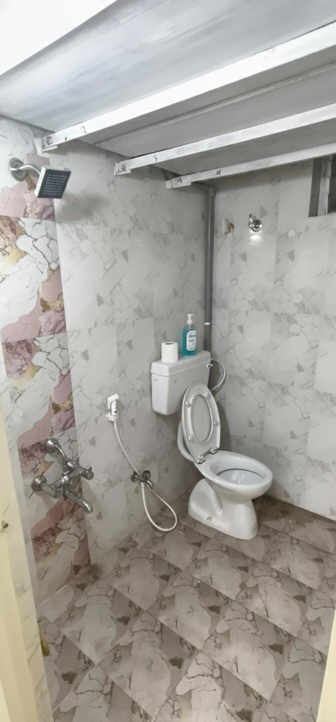 HappyStay Egmore - Tap to explore photos