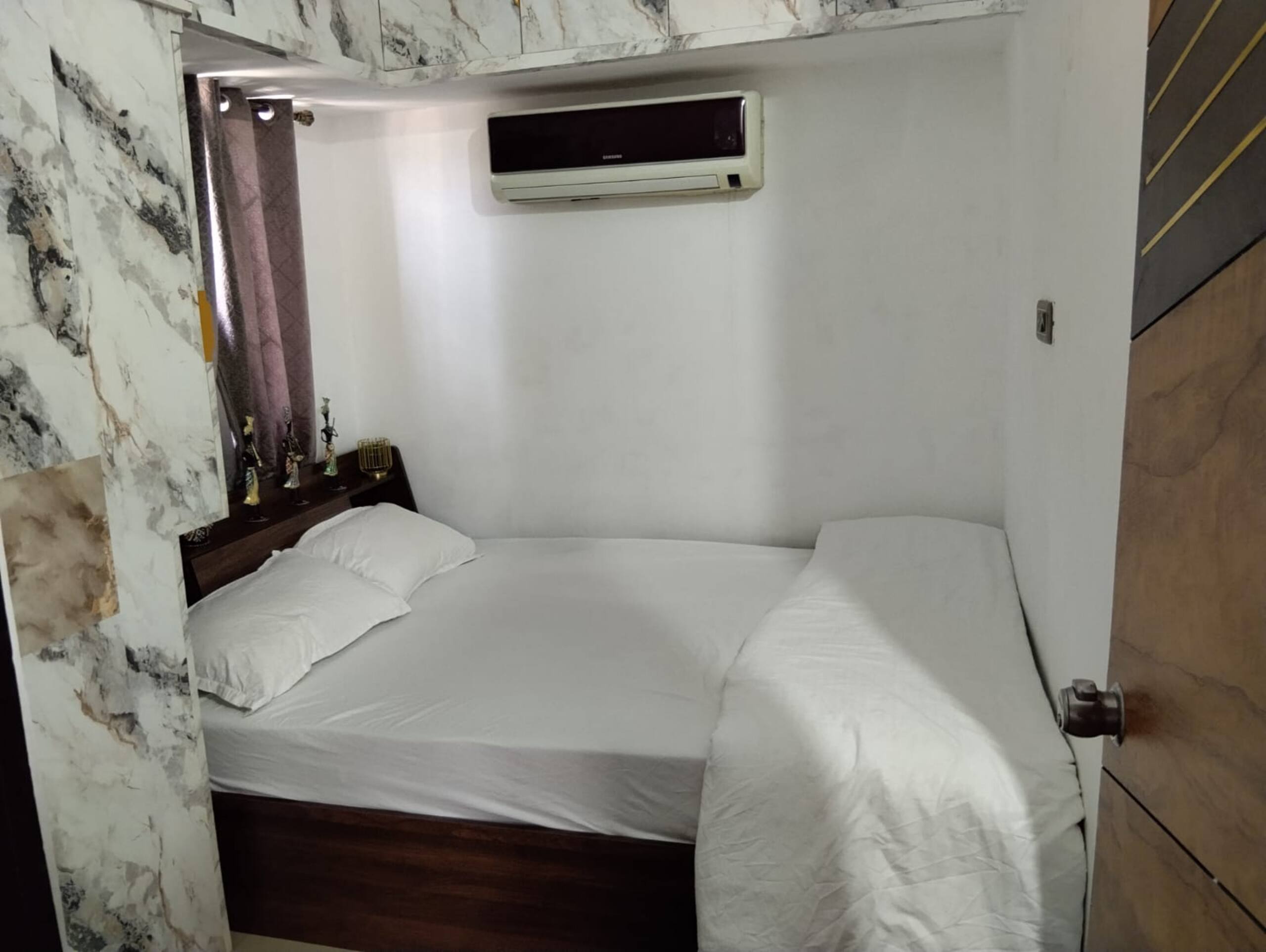 The ITPL Nest Modern 1BHK near Metro - Tap to explore photos