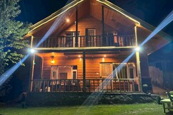 DanCenter Riverside Lexus Regency Pahalgam