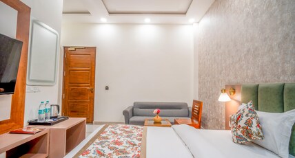 Royal Delight Resort Room Type - Deluxe Room