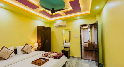 HOTEL SIYARAM PALACE Room Type - 1 Bedroom Suite with Balcony HOTEL SIYARAM PALACE Room Type - 1 Bedroom Suite with Balcony