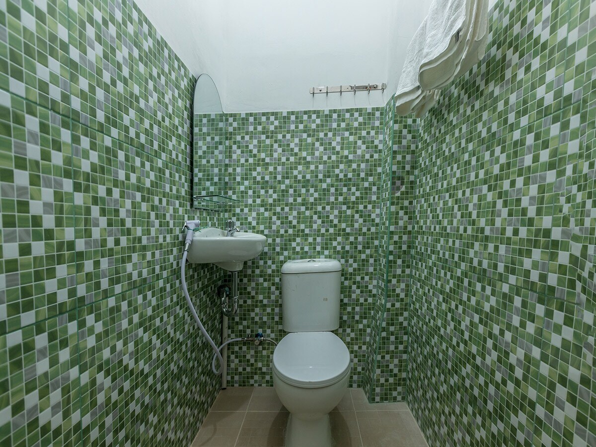 Hotel O Kost Arie 1 - Tap to explore photos