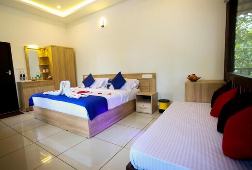 Wildside Resort Wayanad