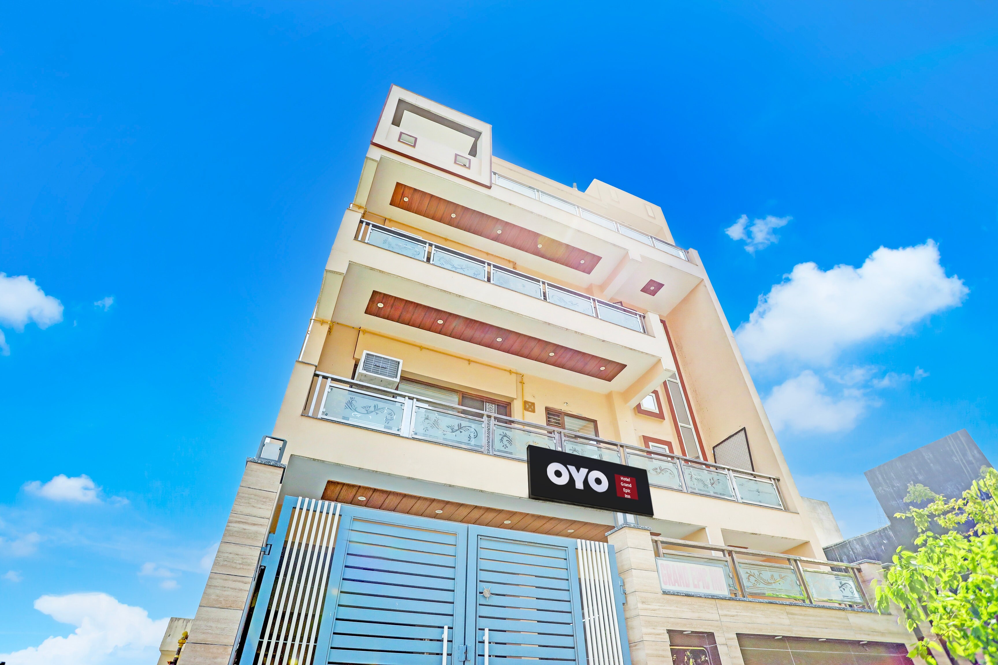 Hotel O Grand Epic Inn - Tap to explore photos