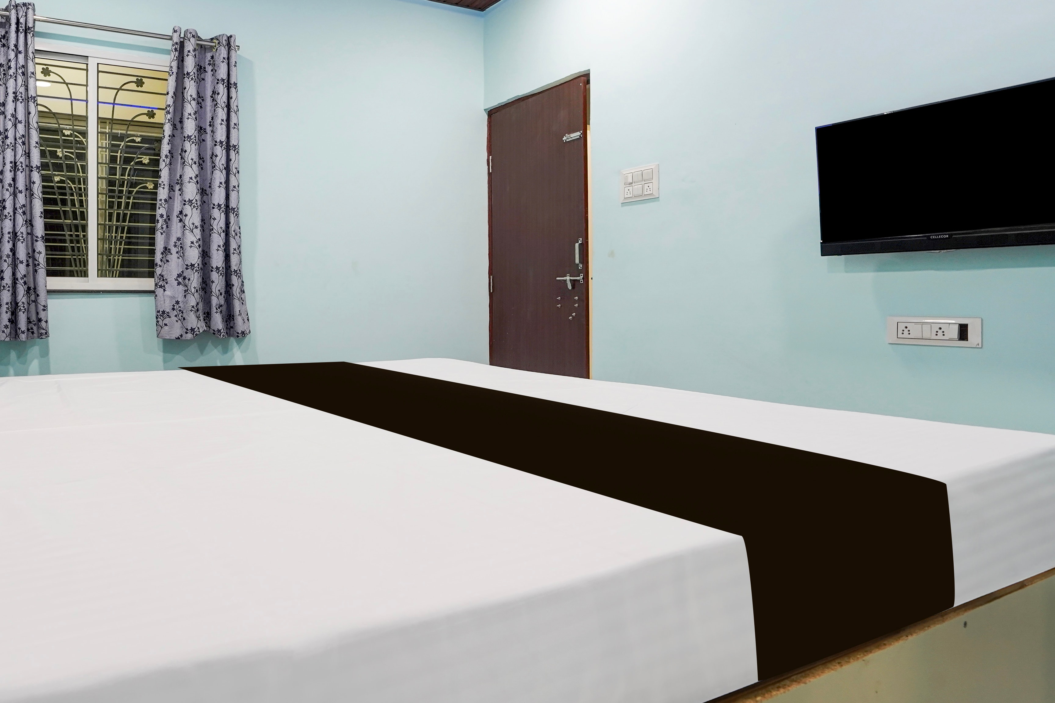 Hotel O JANNAT - Tap to explore photos