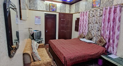 Hotel Jagan,Dholpur Room Type - Deluxe AC Room