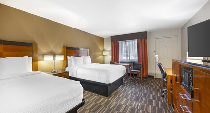 Best Western Executive Inn Room Type - 2 Queen Beds, Non-Smoking, High Speed Internet Access, Microwave And Refrigerator, Coffee Maker, Ful Best Western Executive Inn Room Type - 2 Queen Beds, Non-Smoking, High Speed Internet Access, Microwave And Refrigerator, Coffee Maker, Ful