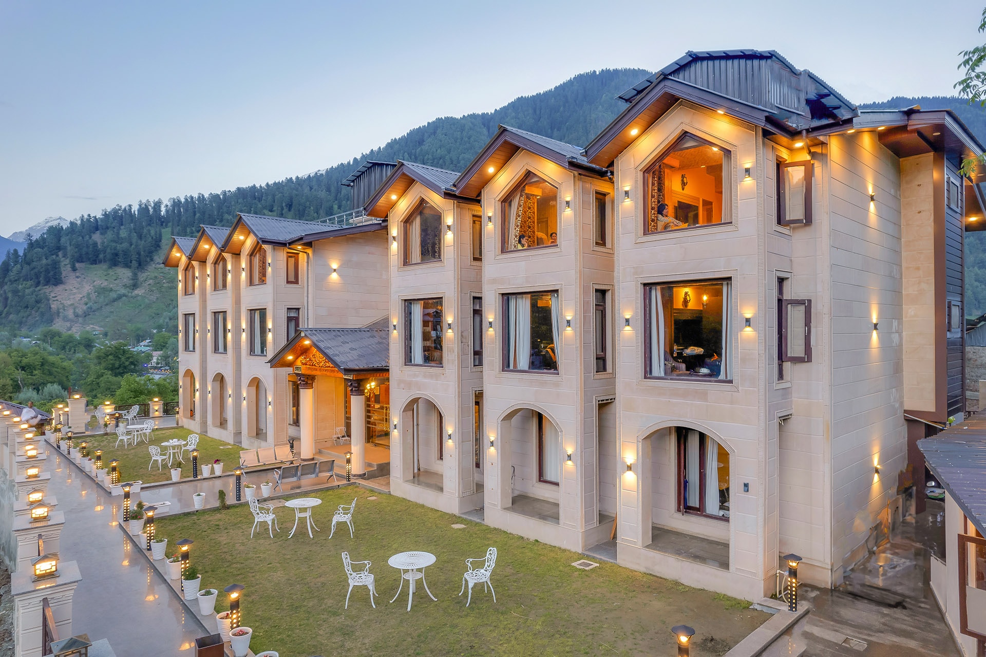 Pahalgam Hill Side Resort & spa - Tap to explore photos