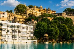 Hotel Jagat Niwas Palace