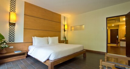 Sunshine Garden Resort Room Type - Garden Suite 1 Bedroom