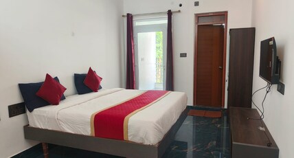 Gemstone JSPR Inn Room Type - SUITE ROOM