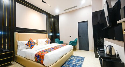 FabHotel Prime Elegance Suites Room Type - Deluxe Room