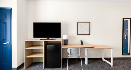 Spark by Hilton Longview Room Type - 2 QUEEN HEARING ACCESSIBLE