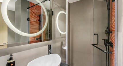Ginger East Delhi Room Type - Luxe Single Room