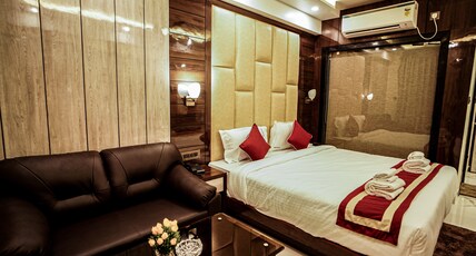 Gogol Beach Resort Room Type - Deluxe room Mini fridge with balcony sea view