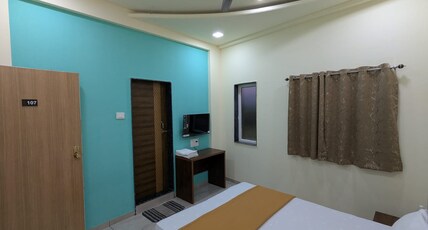 Hotel Sarang Executive Room Type - Standard Room Non Ac