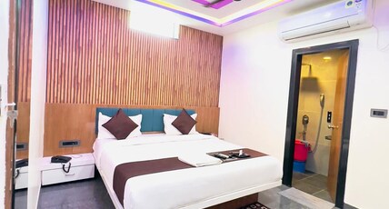 Hotel Diamond Palace Room Type - Deluxe Room