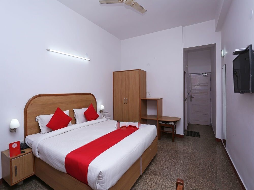 Hotel Matri Neer - Tap to explore photos