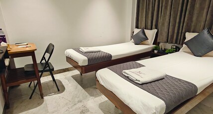Woodlands Inn Room Type - Standard Twin