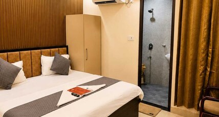 Hotel Vedas Inn Room Type - Deluxe Room with City View