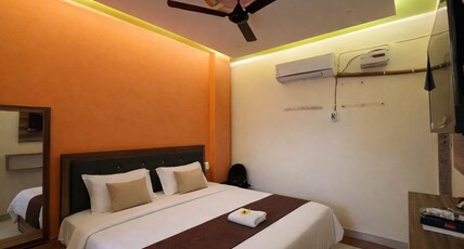 hotel shivoham Room Type - LUXRY ROOMS