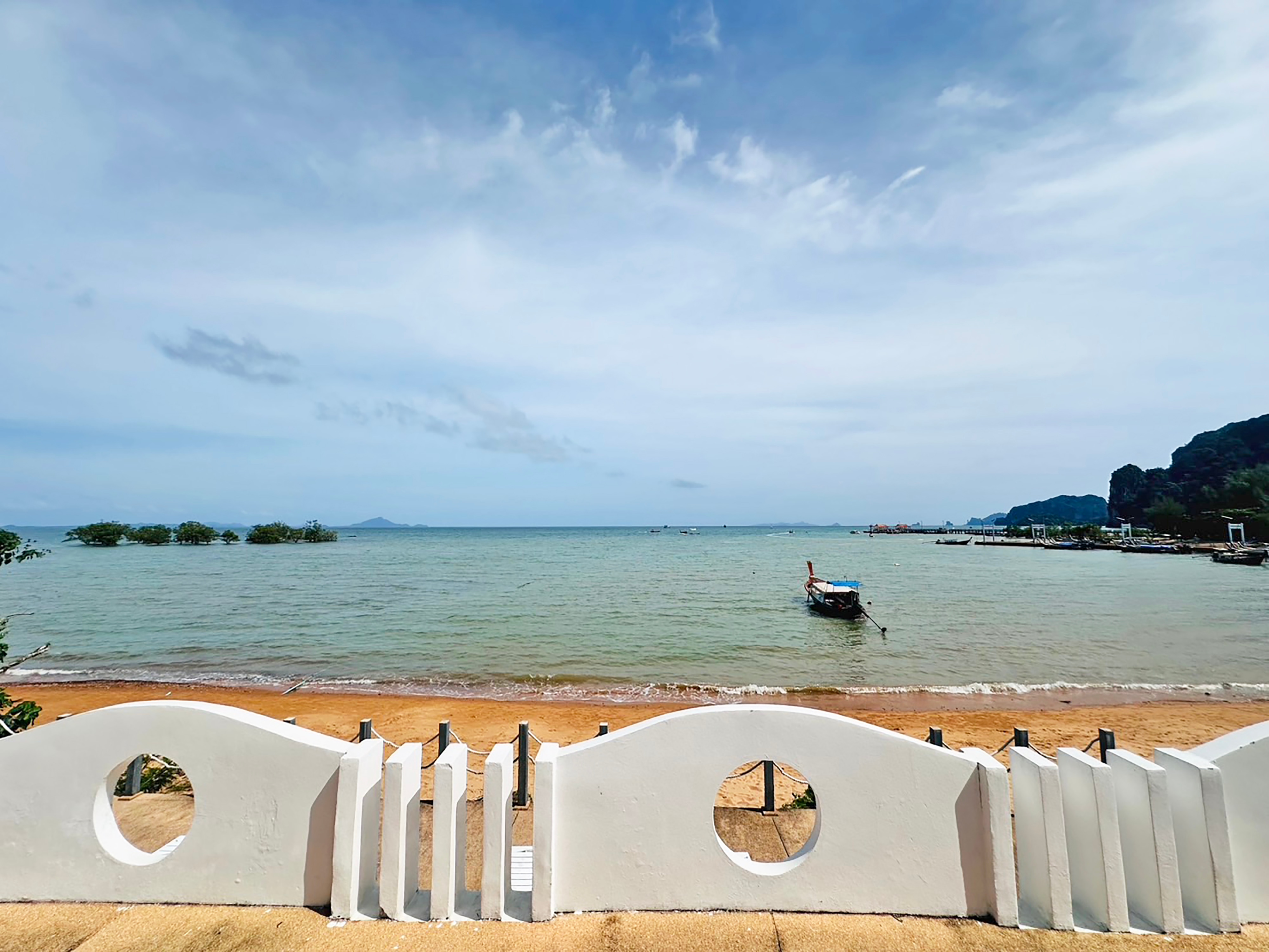 Anyavee Chom By The Sea - Tap to explore photos