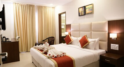 Hotel Mandarin Square Room Type - Deluxe Room