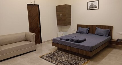 S K RESORT Room Type - EXECUTIVE ROOM