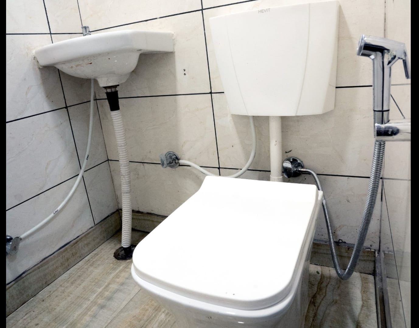 Star Hotel - Tap to explore photos