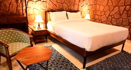 IMPIAN RESORT Room Type - Garden Cottage