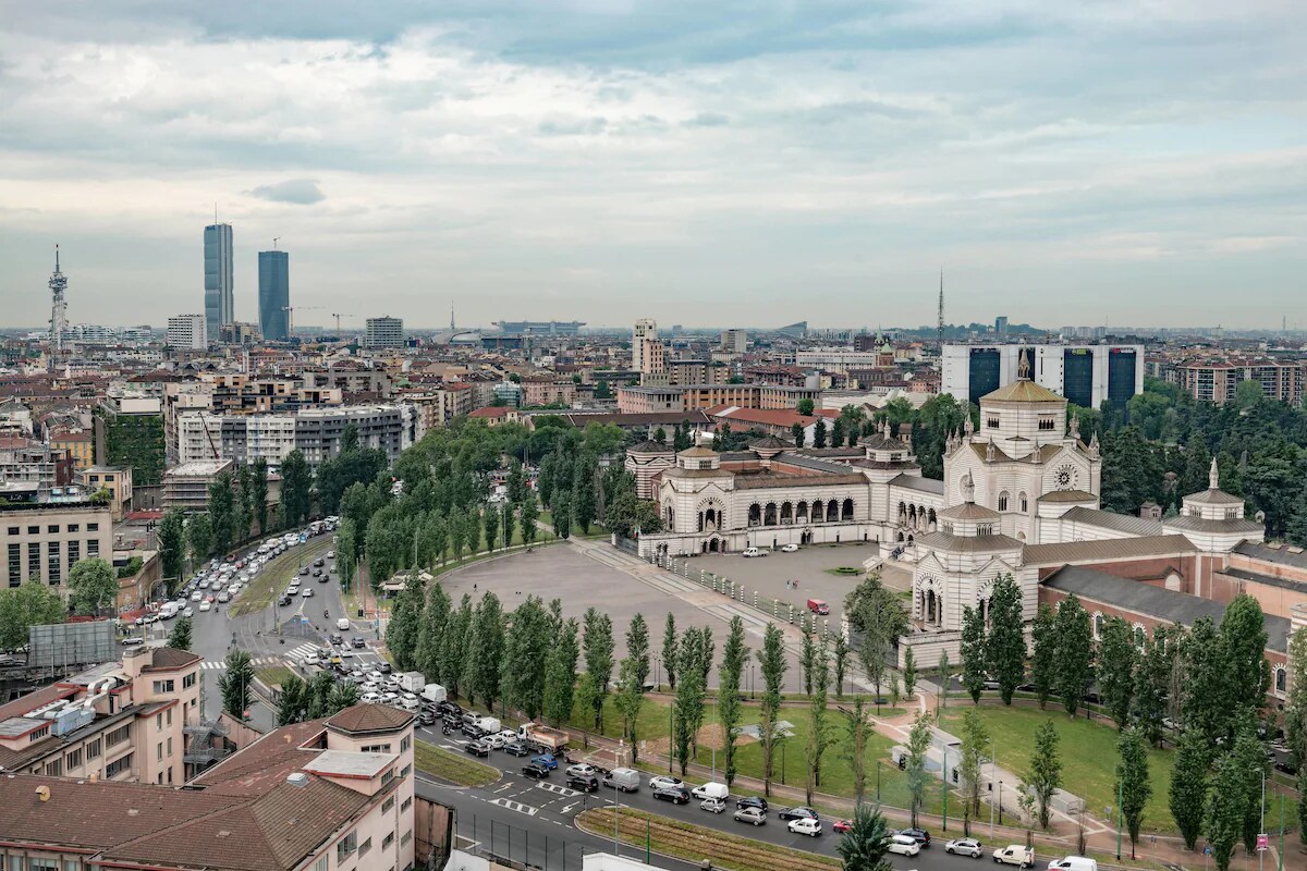 AC Hotel Milano by Marriott - Tap to explore photos