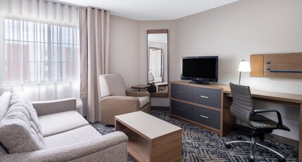 Candlewood Suites ELKHART, an IHG hotel Room Type - 1 Queen Bed One Bedroom Suite