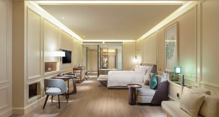 Hilton Dalian Golden Pebble Beach Resort Room Type - KING PREMIUM RM OCEAN VIEW