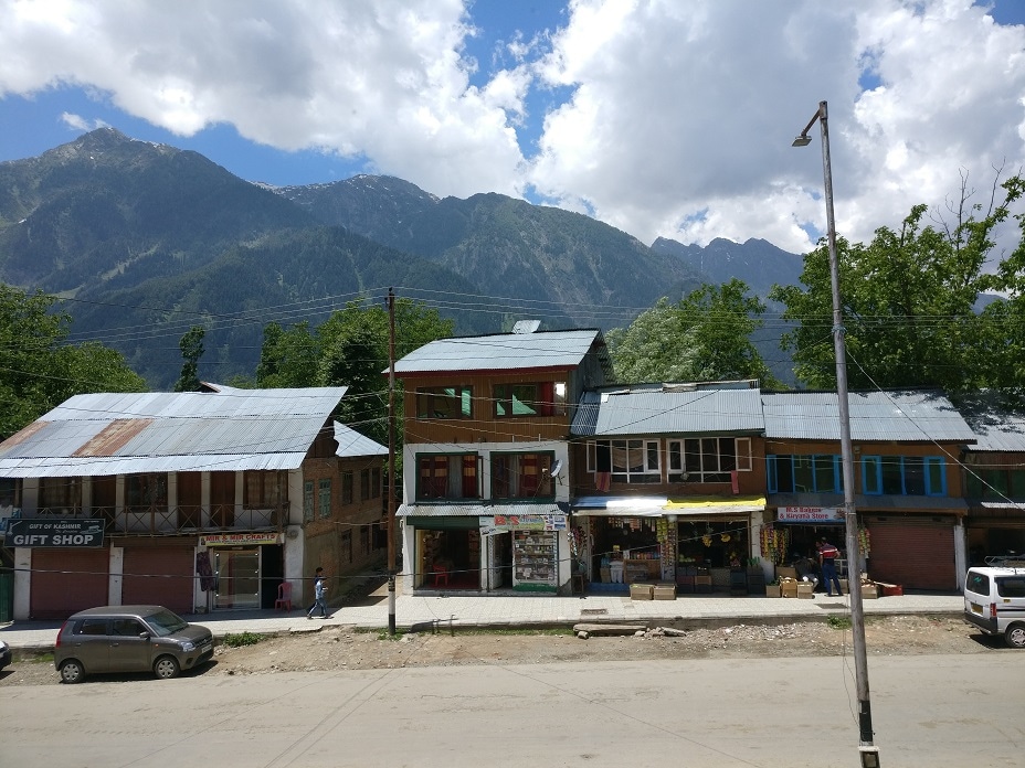 HOTEL SHESHNAG - Tap to explore photos