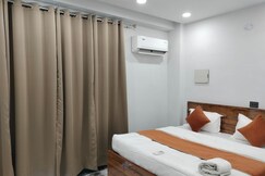 Hotel Deora