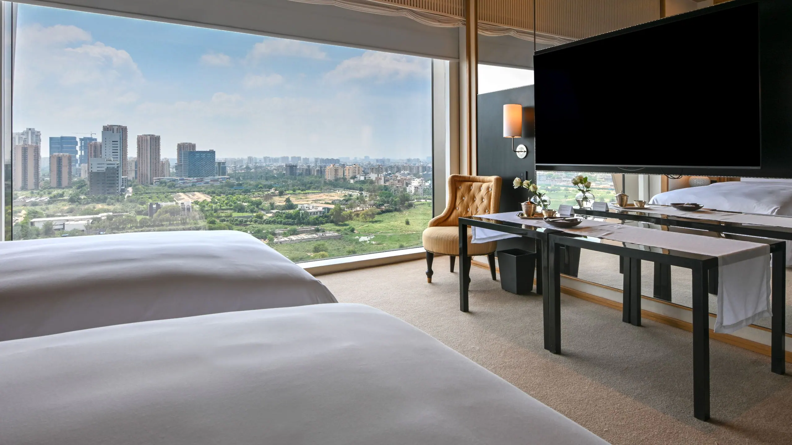 Grand Hyatt Gurgaon Room Type - 2 TWIN BEDS