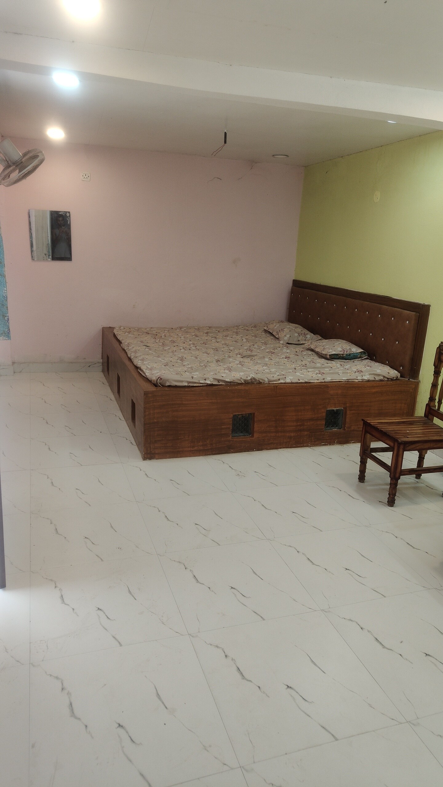 Bandhan marriage hall and hotel - Tap to explore photos