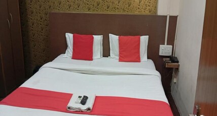 Holiday-inn Guest House Room Type - Standard Room