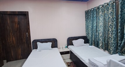 ROOP AMRIT GUEST HOUSE Room Type - FOUR BEDDED ROOM
