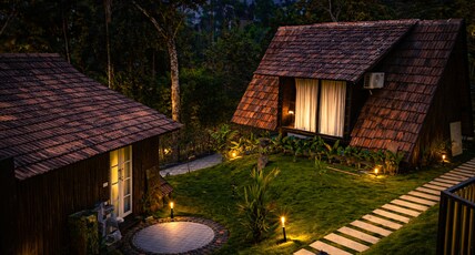 Wood Panda Luxury Resort Room Type - Wood Cottage Valley View Room AC with Balcony