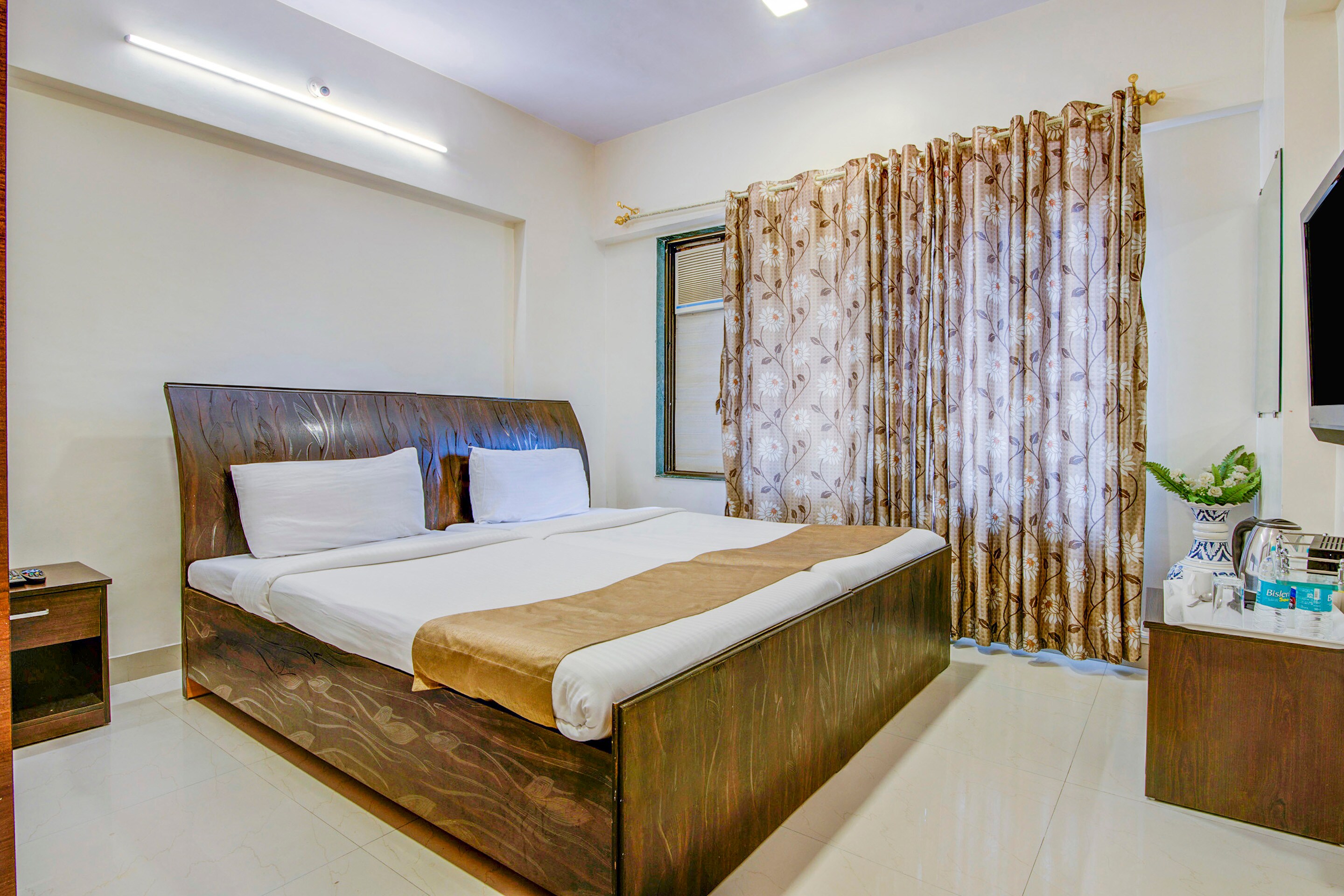 Dragonfly Apartments Crystal | 2 BHK Apartment - Tap to explore photos