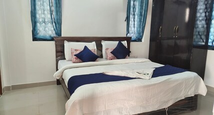 Phoenix stay in Room Type - Delux room 