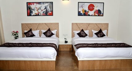Hotel Grand Ecotel Room Type - Premium 2 King Size Beds Room