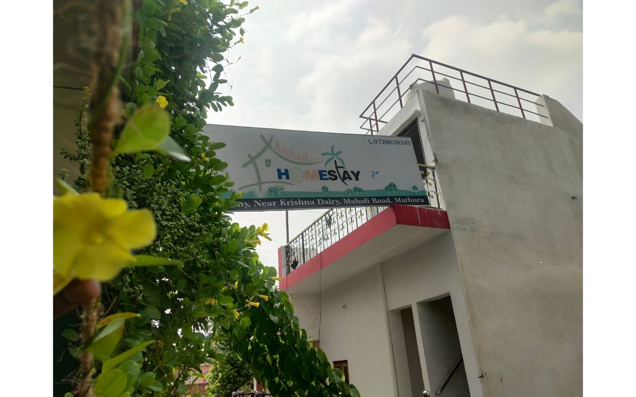 Kishan Home Stay - Tap to explore photos