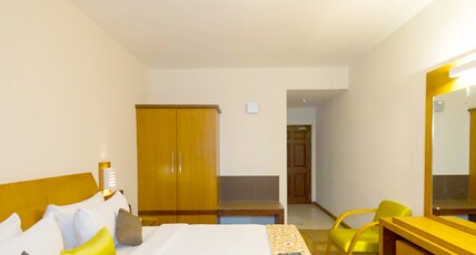 Hotel Meadows Residency Room Type - Pearl Room
